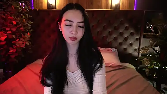 Snapshot of WildKittenX_ chatting on 02.07.26 WildKittenX online show from 02.07.26