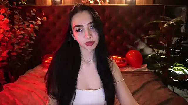 Snapshot of WildKittenX_ chatting on 02.15.26 WildKittenX online show from 02.15.26