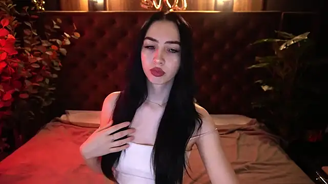 Snapshot of WildKittenX_ chatting on 02.16.26 WildKittenX online show from 02.16.26