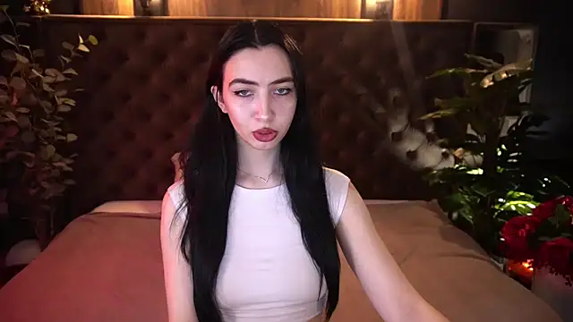 Snapshot of WildKittenX_ chatting on 03.15.26 WildKittenX online show from 03.15.26