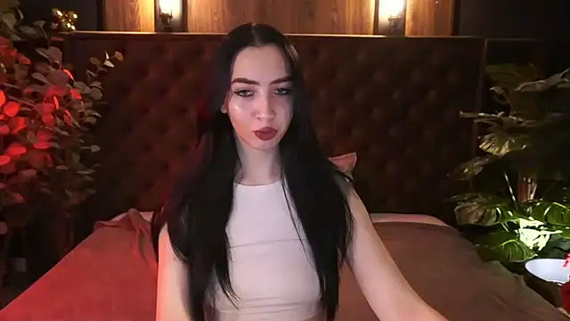 Snapshot of WildKittenX_ chatting on 03.24.26 WildKittenX online show from 03.24.26