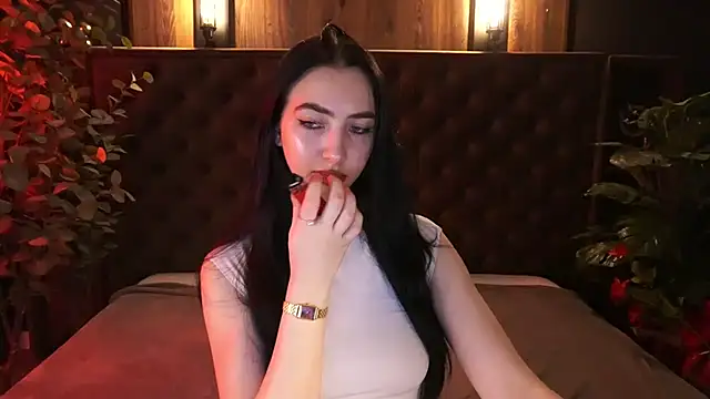 Snapshot of WildKittenX_ chatting on 04.01.26 WildKittenX online show from 04.01.26