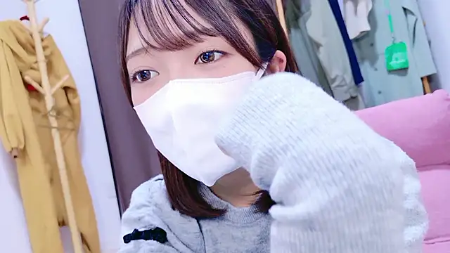 Snapshot of Oo_aki chatting on 10.20.25 Oo aki online show from 10.20.25