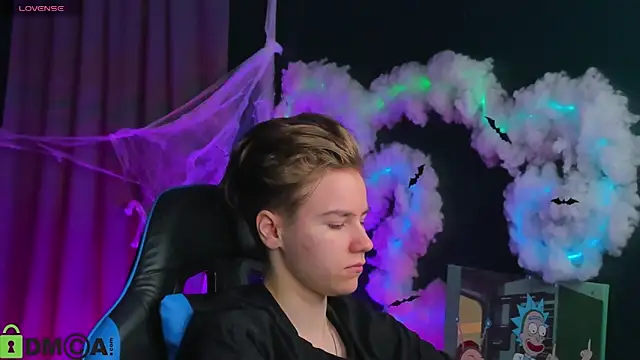 Jean Wilsons online show from 10.28.25