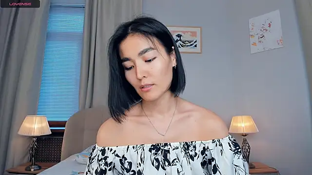 RanelDiva online show from 10.16.25