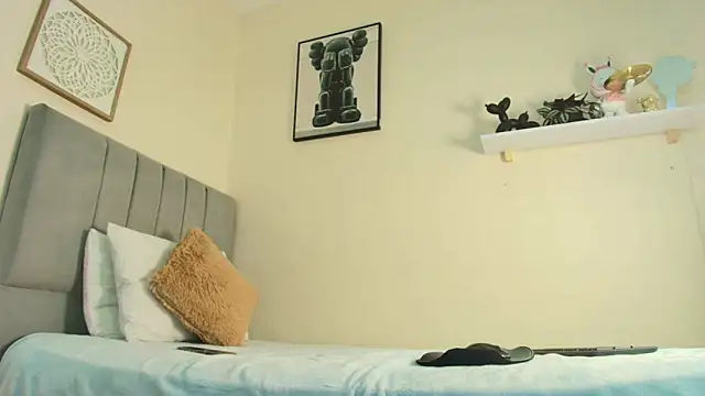 Snapshot of mary_cute9 chatting on 04.20.26 mary cute9 online show from 04.20.26