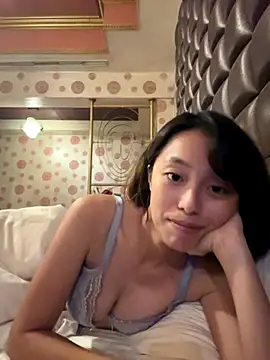 ladypaggy online show from 11.17.25