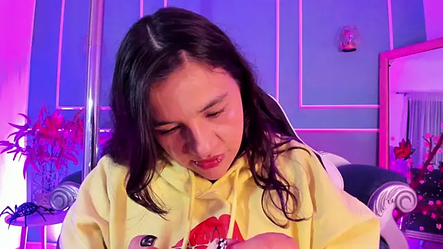 TaraTaylorr online show from 02.22.26