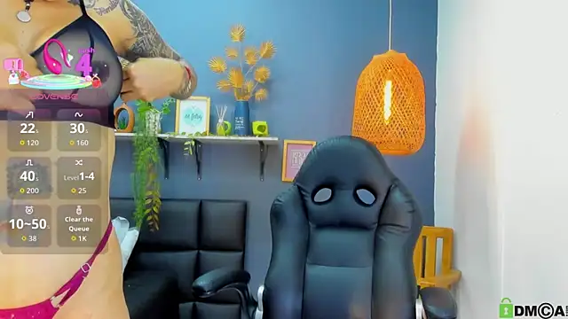 Snapshot of yessila_parker chatting on 02.02.26 yessila parker online show from 02.02.26