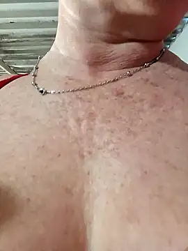 Sexy-Woman-Mature online show from 12.18.25