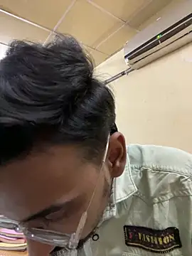 hypersexdriveboi online show from 09.11.25