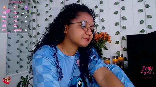 Snapshot of victtoria_cane63 chatting on 07.28.26 victtoria cane63 online show from 07.28.26