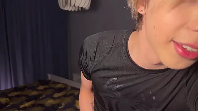 Snapshot of ciaoalex chatting on 03.04.25 ciaoalex online show from 03.04.25