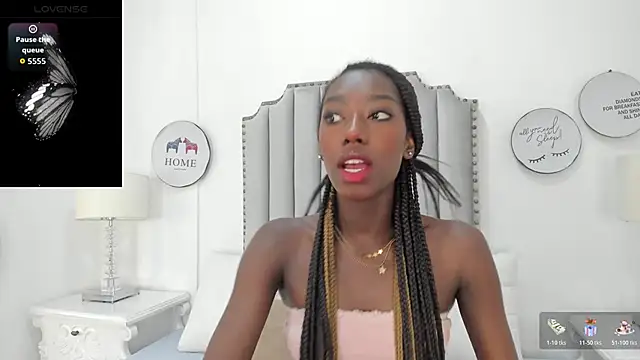 SamantaMarquez online show from 11.27.25