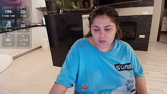 Layla- online show from 09.12.25