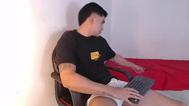 adam levis17 online show from 09.29.25