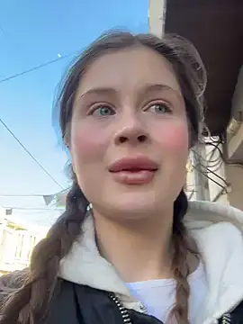 Snapshot of melicious_ chatting on 03.07.25 melicious online show from 03.07.25