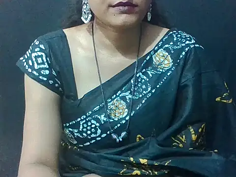 Snapshot of sugandha_bhabhi chatting on 03.13.26 sugandha bhabhi online show from 03.13.26