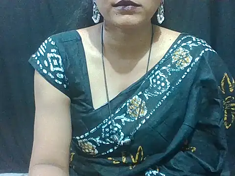 Snapshot of sugandha_bhabhi chatting on 04.02.26 sugandha bhabhi online show from 04.02.26