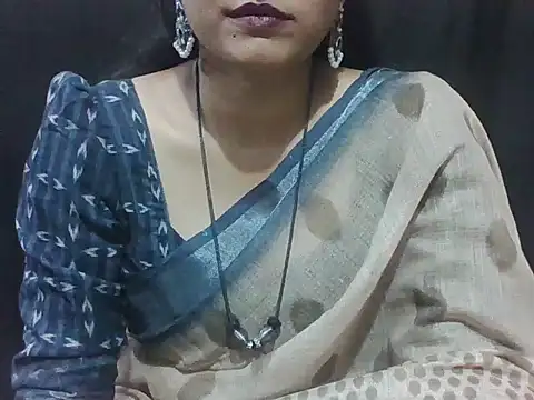 Snapshot of sugandha_bhabhi chatting on 04.03.26 sugandha bhabhi online show from 04.03.26