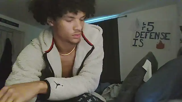 Snapshot of greg0516 chatting on 10.29.25 greg0516 online show from 10.29.25