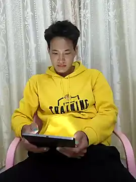 Dannyhobb online show from 03.19.25