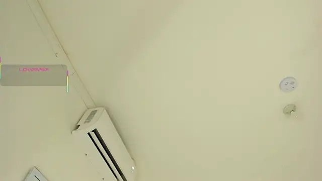 Emilly wilson  online show from 10.18.25