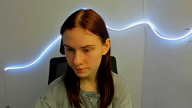 Fiona Night online show from 03.19.25