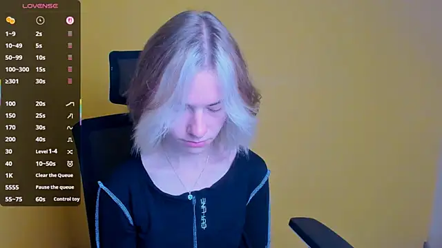 Fiona Night online show from 09.21.25