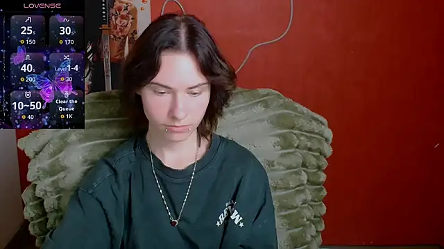 Snapshot of Fiona_Night chatting on 05.18.26 Fiona Night online show from 05.18.26