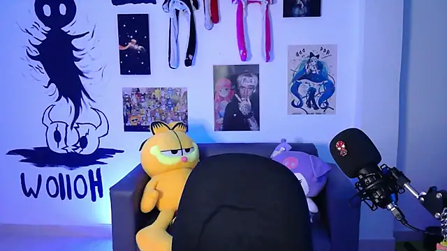 oezack    online show from 03.17.25