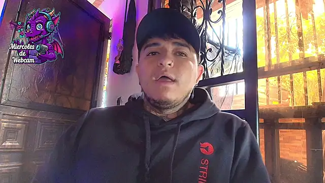 Strip Classes Col online show from 10.01.25