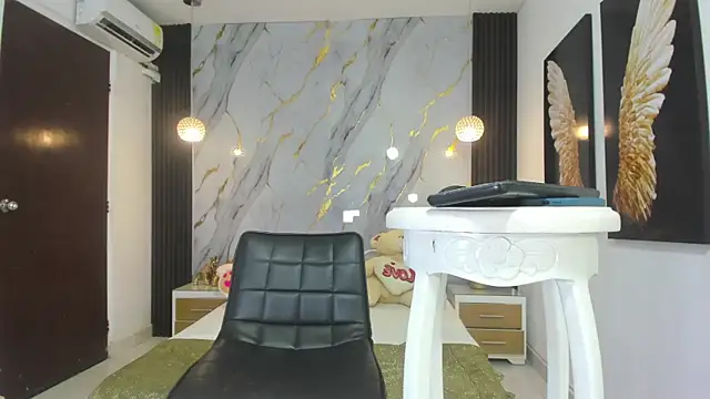 sasha blake  online show from 03.14.25