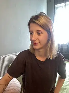 amorearte m online show from 03.22.25