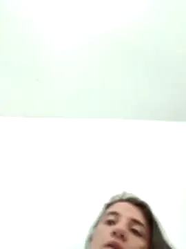 ArianaaGrace online show from 12.20.25