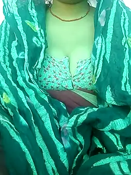 Snapshot of Beautiful_Puja chatting on 03.23.25 Beautiful Puja online show from 03.23.25