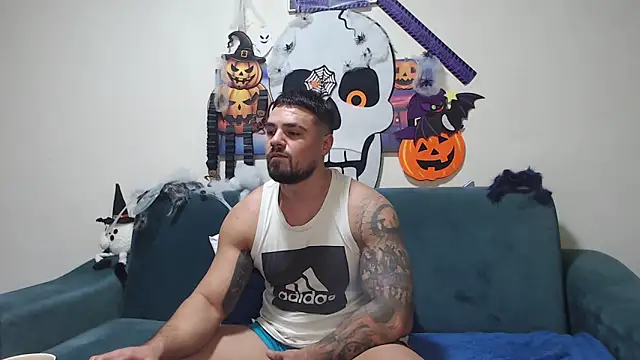 Tiberius hunk online show from 11.10.25