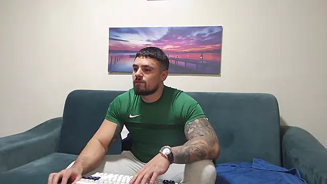 Tiberius hunk online show from 12.01.25