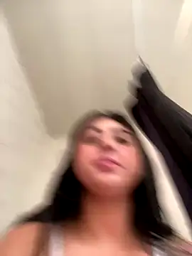 Snapshot of mayteziinhaa chatting on 10.07.25 mayteziinhaa online show from 10.07.25