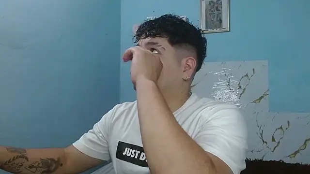 lunaxxx 69 online show from 03.18.25