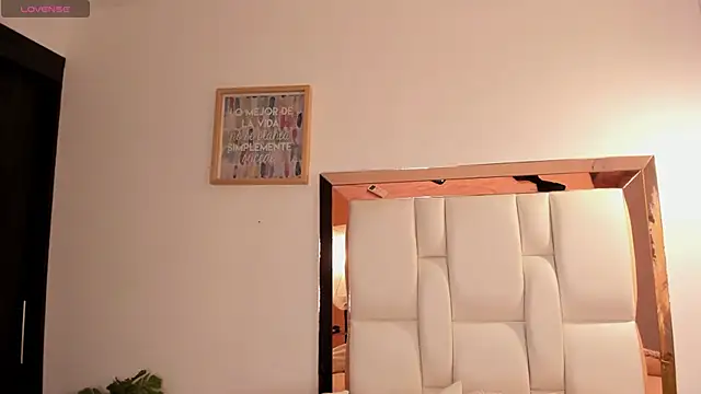 Snapshot of Dylan_Turnerr chatting on 11.12.25 Dylan Turnerr online show from 11.12.25