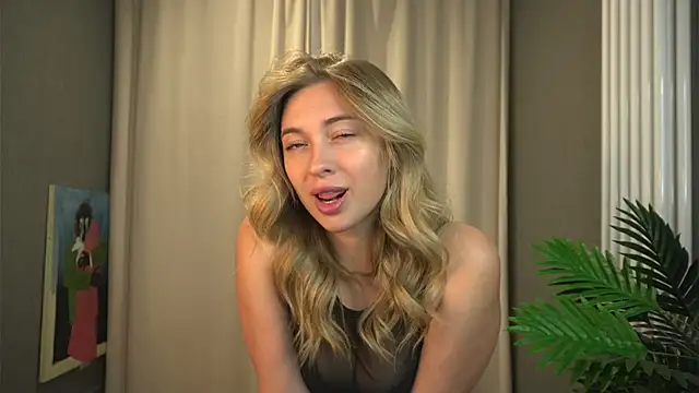 christie luv online show from 09.09.25