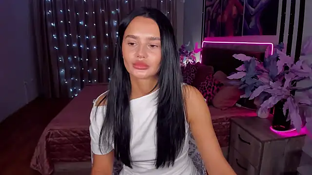 DanaSincere online show from 11.25.25