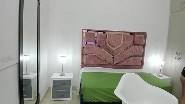 emilyy cooperr online show from 03.01.25