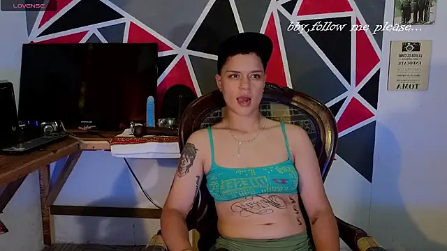 demimoore222 online show from 10.14.25