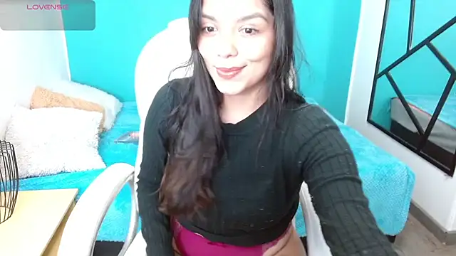 Snapshot of issa__nassar chatting on 02.04.26 issa nassar online show from 02.04.26