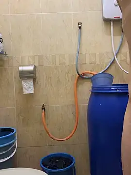 Lam 090123 online show from 12.18.25