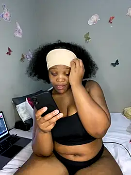 Snapshot of Beyoncex05 chatting on 01.05.26 Beyoncex05 online show from 01.05.26