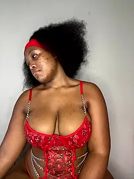 Snapshot of Beyoncex05 chatting on 01.09.26 Beyoncex05 online show from 01.09.26