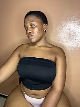 Snapshot of Beyoncex05 chatting on 03.14.26 Beyoncex05 online show from 03.14.26